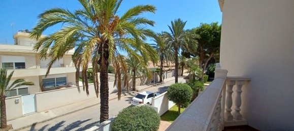 4 bedrooms House in Cabo Roig, Spain No. 185957 28