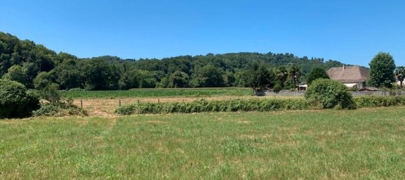 906m² Land in Rontignon, France No. 92857 5