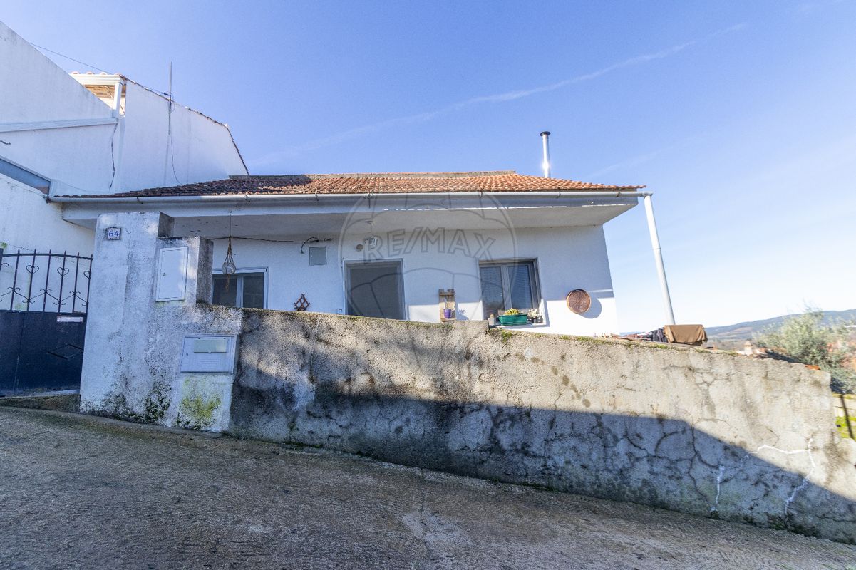 3 bedrooms House in Benquerenca, Portugal No. 178967