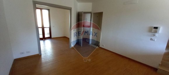 3 rooms House in Anzio, Italy No. 143692 20