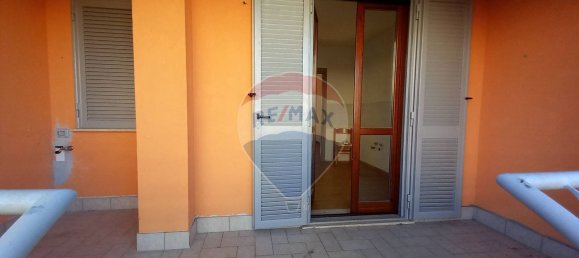 3 rooms House in Anzio, Italy No. 143692 15