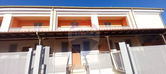 3 rooms House in Anzio, Italy No. 143692 3