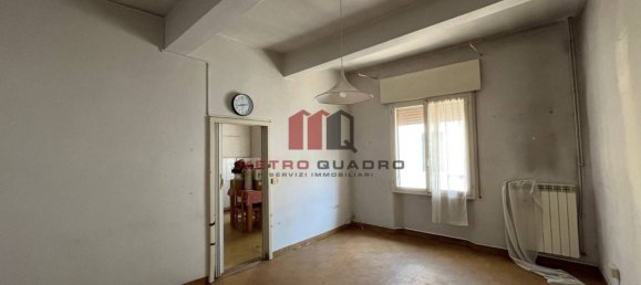 4 bedrooms House in Faenza, Italy No. 157932 9