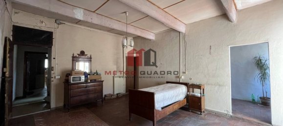 4 bedrooms House in Faenza, Italy No. 157932 3