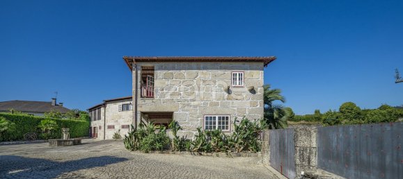 Дом с 8 спальнями в Повуа ди Ланьозу, Португалия № 31710 6