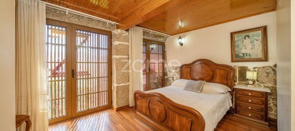 Дом с 8 спальнями в Повуа ди Ланьозу, Португалия № 31710 39