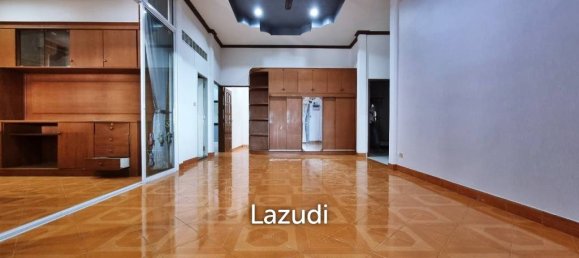 Café/restaurante de 3 dormitorios en Pattaya, Thailand No. 14178 6