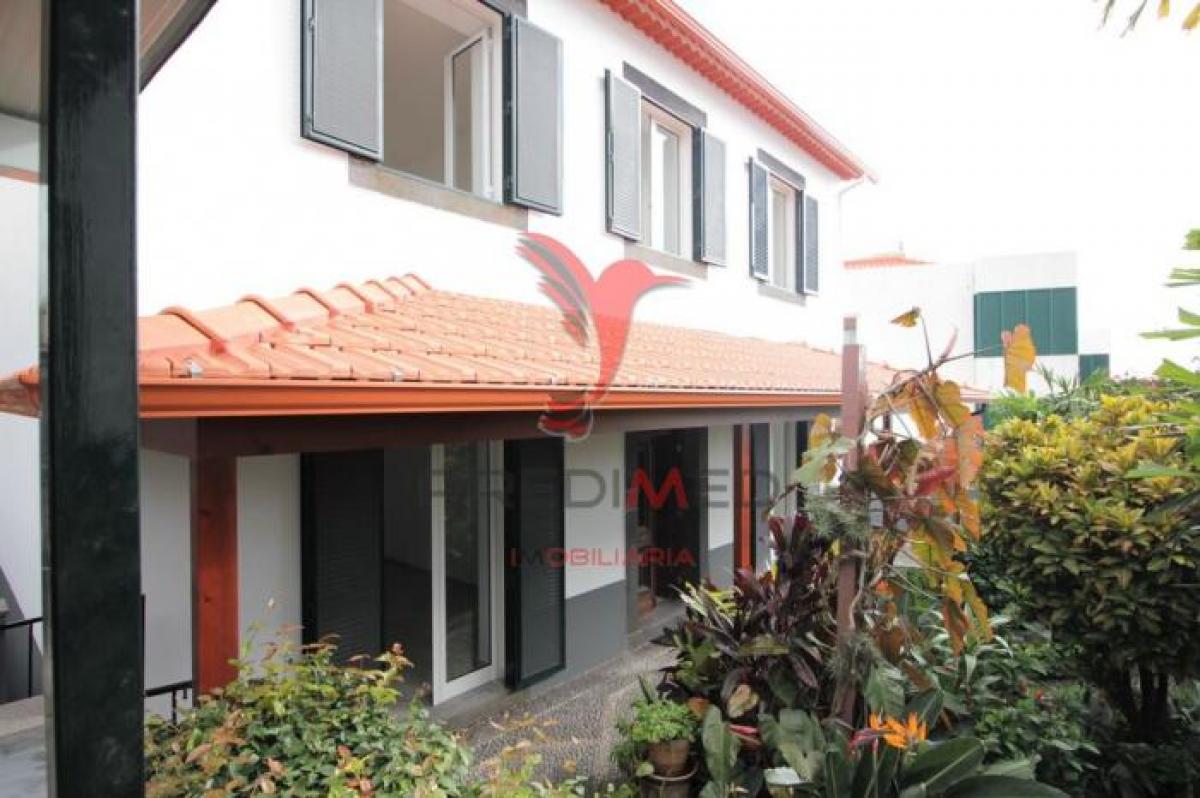 Casa de 5 dormitorios en Funchal, Portugal No. 676