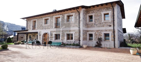 Casa de 6 dormitorios en Torre del Bierzo, Spain No. 95079 2