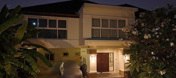 4 bedrooms Cafe / restaurant in Bangkok, Thailand No. 21727 2