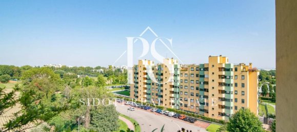 3 bedrooms Penthouse in Segrate, Italy No. 2583 36