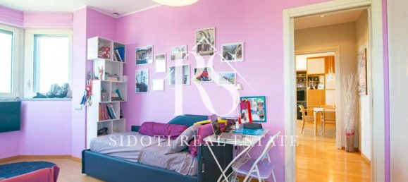 3 bedrooms Penthouse in Segrate, Italy No. 2583 23