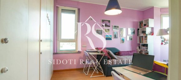 3 bedrooms Penthouse in Segrate, Italy No. 2583 13