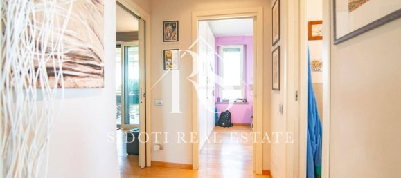 3 bedrooms Penthouse in Segrate, Italy No. 2583 42