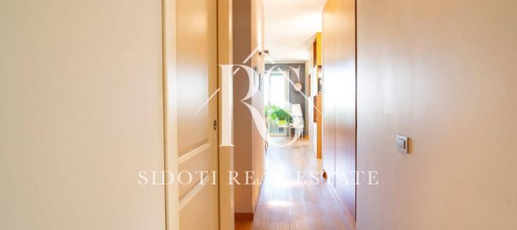 3 bedrooms Penthouse in Segrate, Italy No. 2583 28