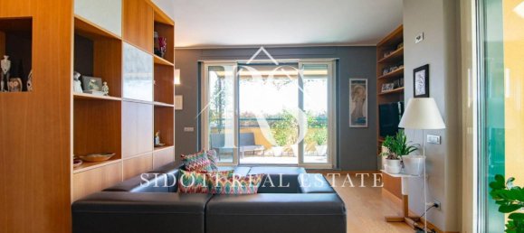 3 bedrooms Penthouse in Segrate, Italy No. 2583 4
