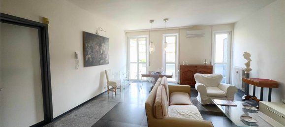 2 bedrooms Apartment in Como, Italy No. 319629 11