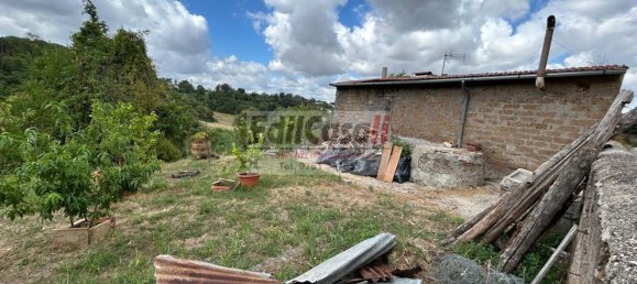 5 rooms House in Viterbo, Italy No. 283423 14