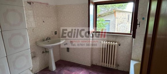 5 rooms House in Viterbo, Italy No. 283423 9