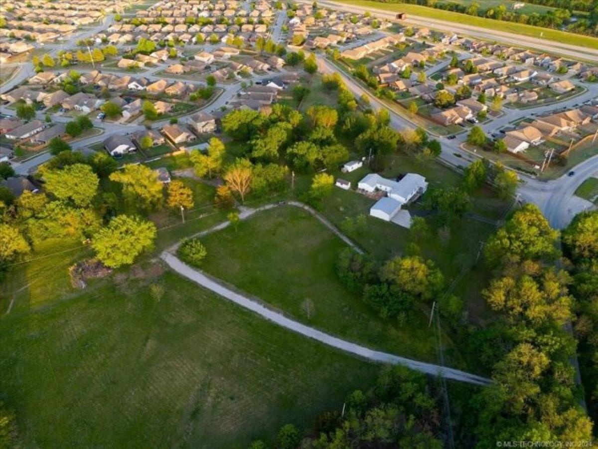  Land in Jenks, USA No. 475148