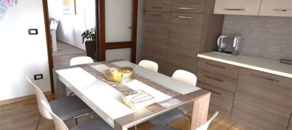 9 غرف نوم شقة في Chiaravalle, Italy رقم 362597 7