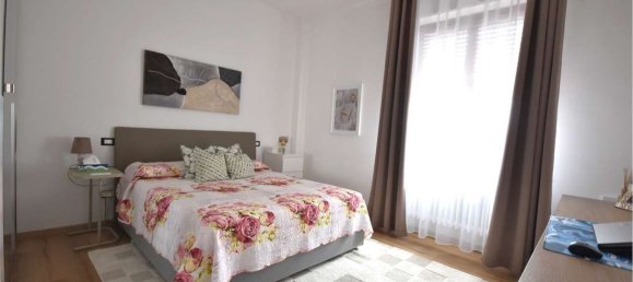 9 غرف نوم شقة في Chiaravalle, Italy رقم 362597 15