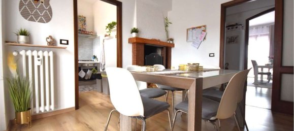 9 غرف نوم شقة في Chiaravalle, Italy رقم 362597 6