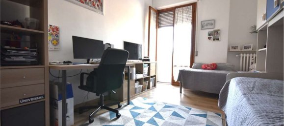 9 غرف نوم شقة في Chiaravalle, Italy رقم 362597 13