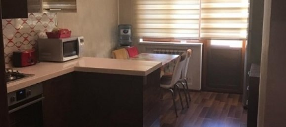 3 bedrooms Apartment in Baku, Azerbaijan No. 330 9