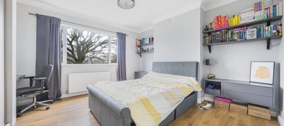 1 bedroom Apartment in Raynes Park, United Kingdom No. 7257 7