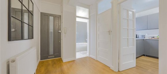 1 bedroom Apartment in Raynes Park, United Kingdom No. 7257 6