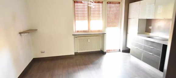 3 rooms Apartment in Trentino-Alto Adige, Italy No. 170828 2
