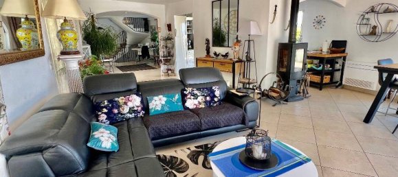 5 Schlafzimmer Villa in Frejus, France, Nr. 332651 11