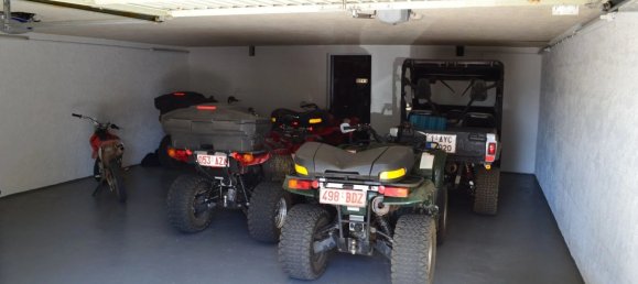 Propiedad comercial de 13 dormitorios en Le Lavandou, France No. 1989 9