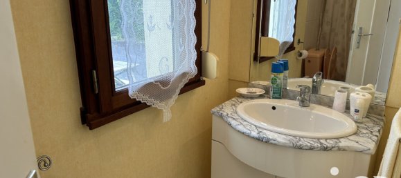 Casa de 3 dormitorios en Meneac, France No. 321504 16