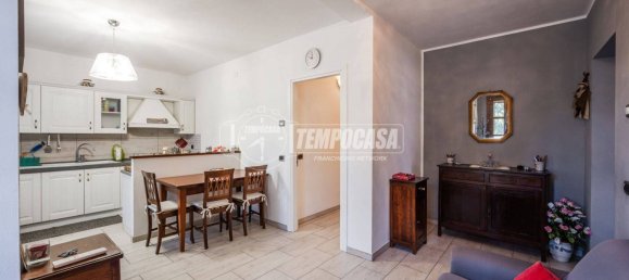 Villa de 4 dormitorios en Casalgrande, Italy No. 319837 2