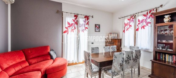 Villa de 4 dormitorios en Casalgrande, Italy No. 319837 24