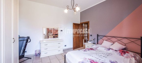 Villa de 4 dormitorios en Casalgrande, Italy No. 319837 28