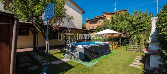 Villa de 4 dormitorios en Casalgrande, Italy No. 319837 41