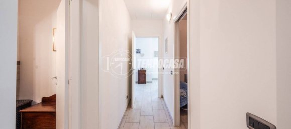 Villa de 4 dormitorios en Casalgrande, Italy No. 319837 6