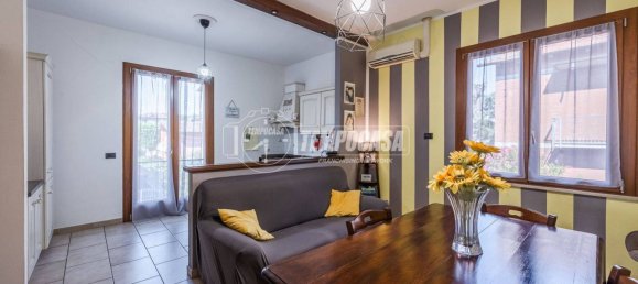 Villa de 4 dormitorios en Casalgrande, Italy No. 319837 20