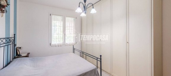 Villa de 4 dormitorios en Casalgrande, Italy No. 319837 13