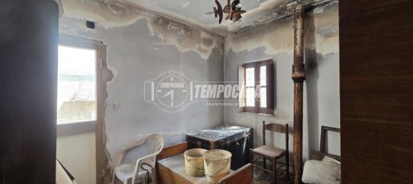 Casa de 4 divisões em Messina, Italy N.º 293688 16