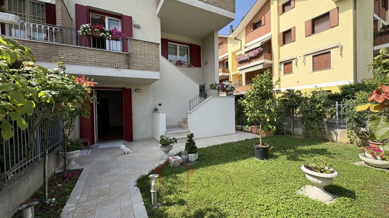 3 rooms Villa in Albignasego, Italy No. 281212