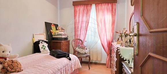 3 Schlafzimmer Haus in Maia, Portugal, Nr. 187689 18