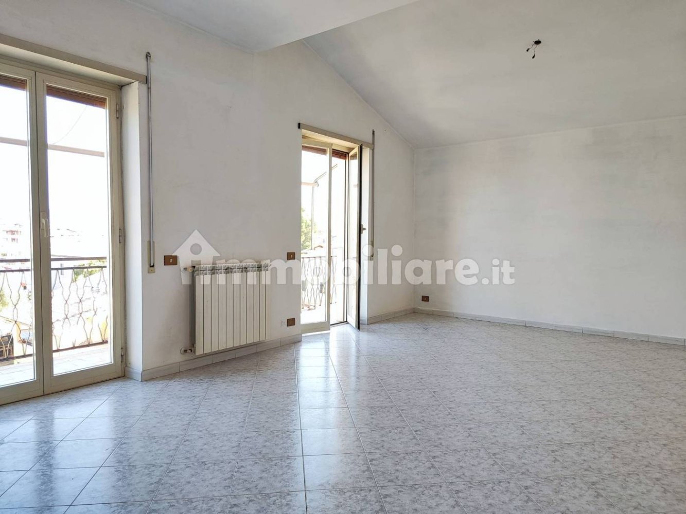 2 chambres Appartement à Rome, Italy No. 14663