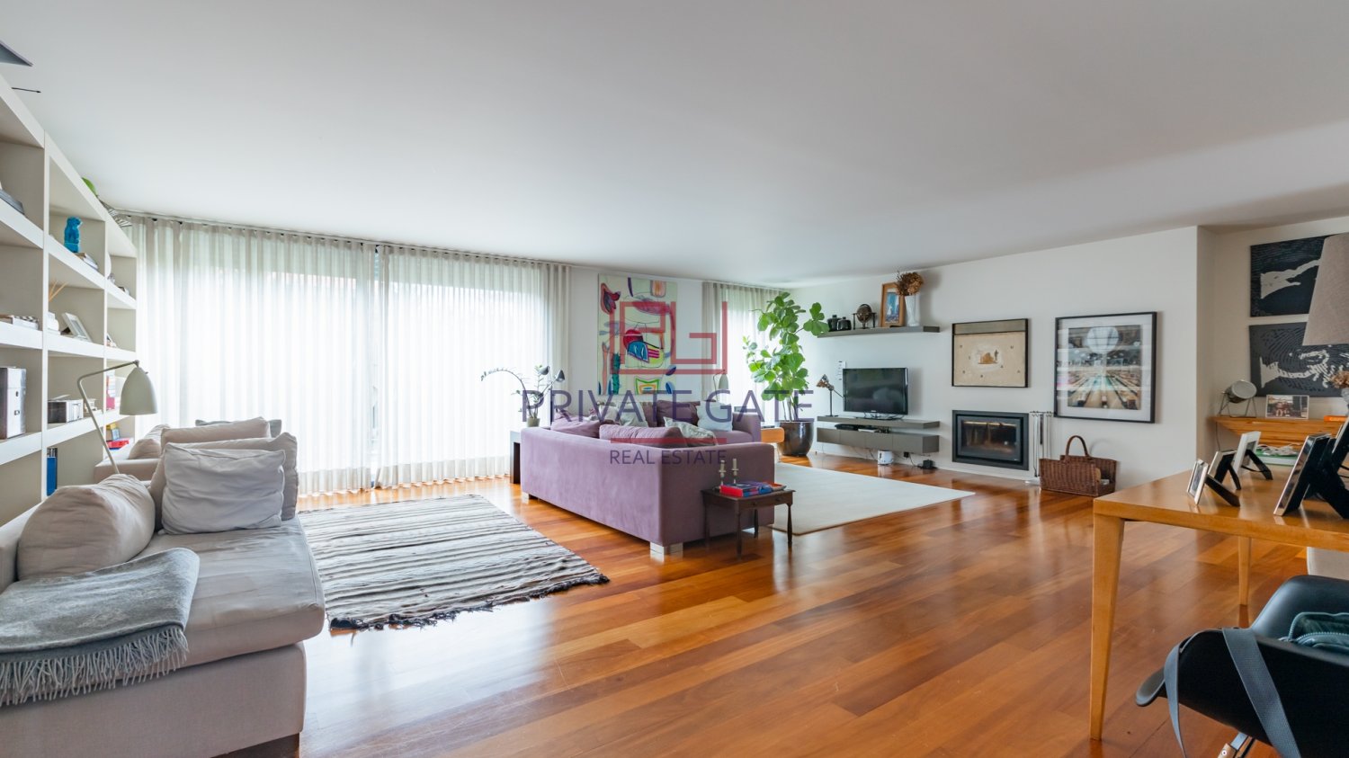 4 bedrooms House in Porto, Portugal No. 15946