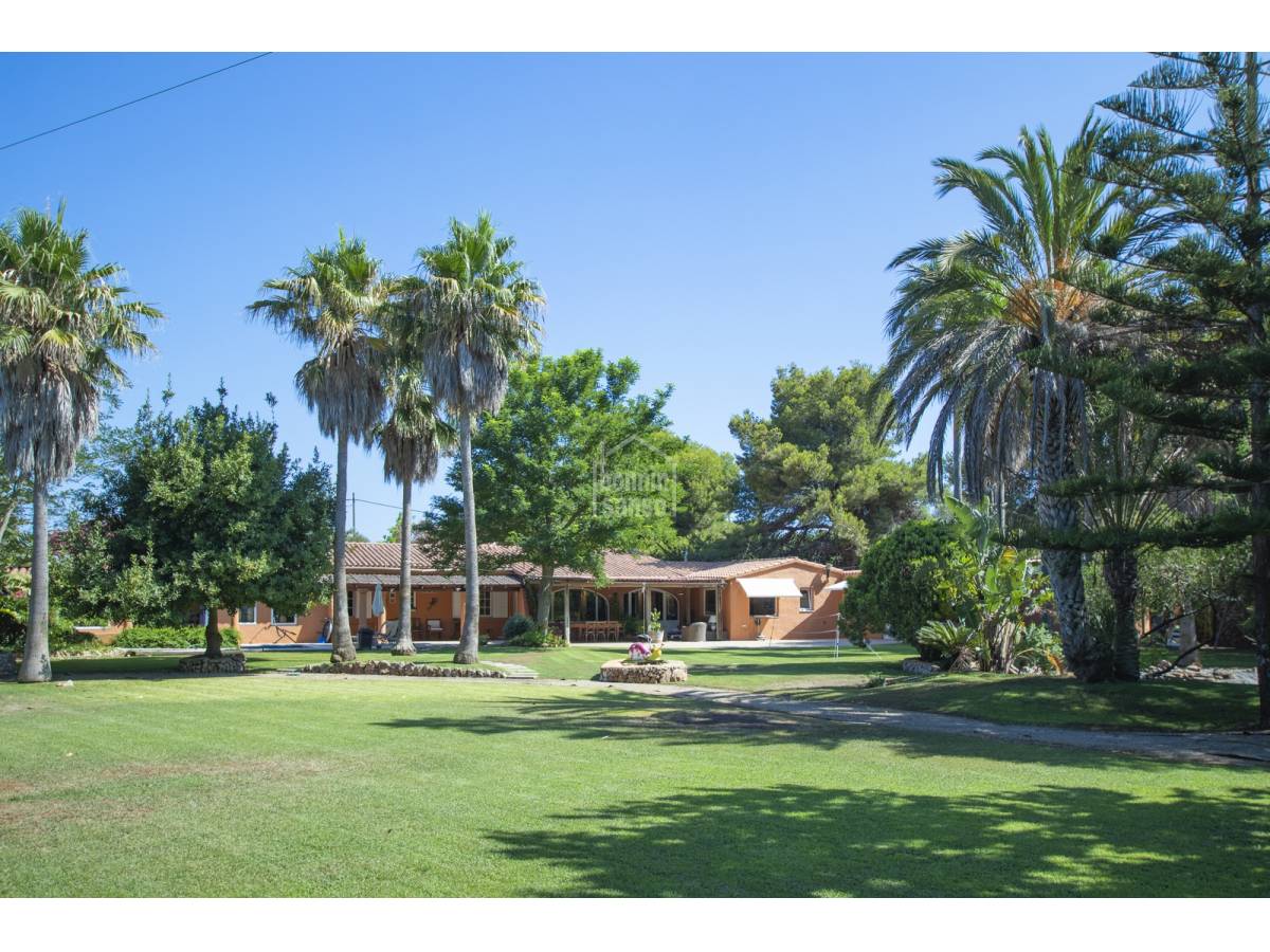 5 bedrooms House in Mahon, Spain No. 807