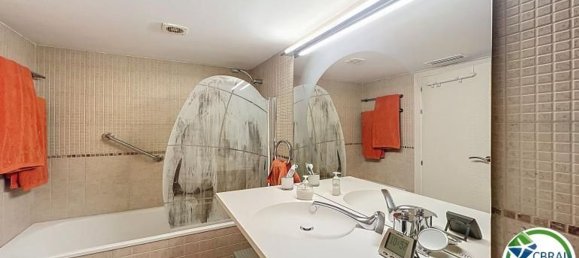 3 bedrooms Penthouse in Roses, Spain No. 178687 11