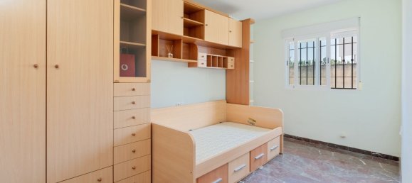 Casa de 3 dormitorios en Peligros, Spain No. 150325 16